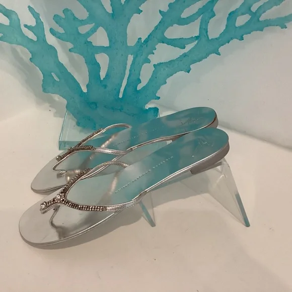 Giuseppe Zanotti NEW Silver Leather Crystal Embellished Thong Sandals Shoes 37